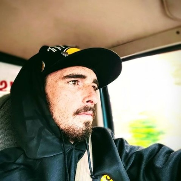 Meet your Posher, Joshua - Picture 1 of 1